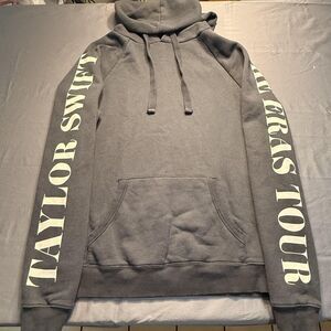Taylor Swift Hoodie Mens Medium The Eras Tour Concert Graphic Pullover Fleece